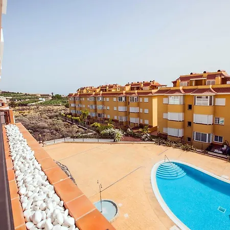 Playa De La Arena Apartment *